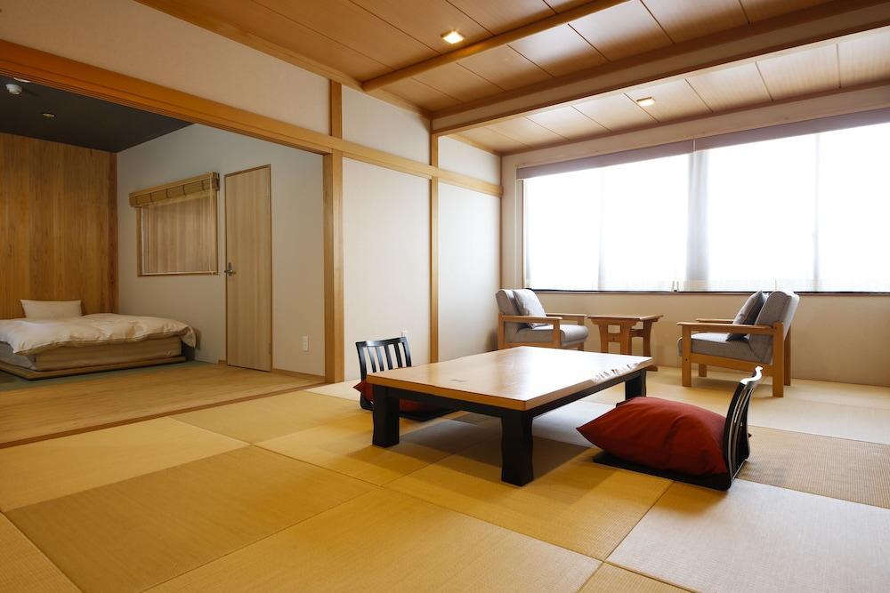 Hokuriku Yamashiro Onsen Hotel Kikyou Kaga  Zewnętrze zdjęcie