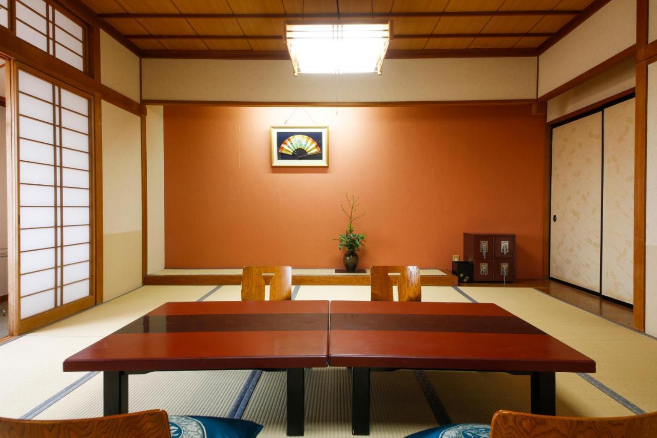Hokuriku Yamashiro Onsen Hotel Kikyou Kaga  Zewnętrze zdjęcie